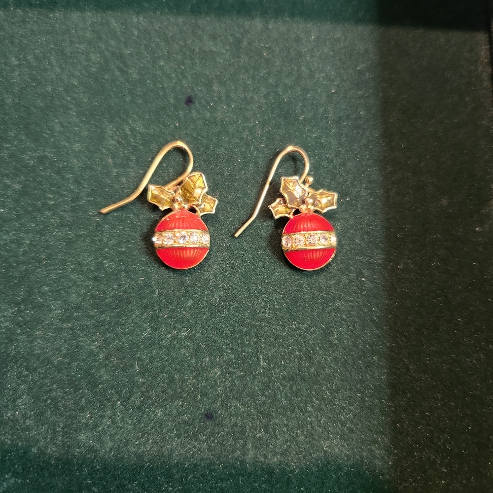Vintage Avon Red And Gold Jingle Bells And Holly Earrings
